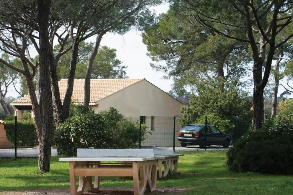 Appartement T2 Dans Residence Avec Piscine Et Tennis Saint-Raphaël المظهر الخارجي الصورة