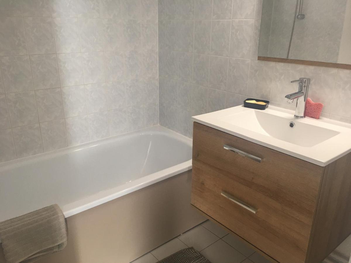 Appartement T2 Dans Residence Avec Piscine Et Tennis Saint-Raphaël المظهر الخارجي الصورة
